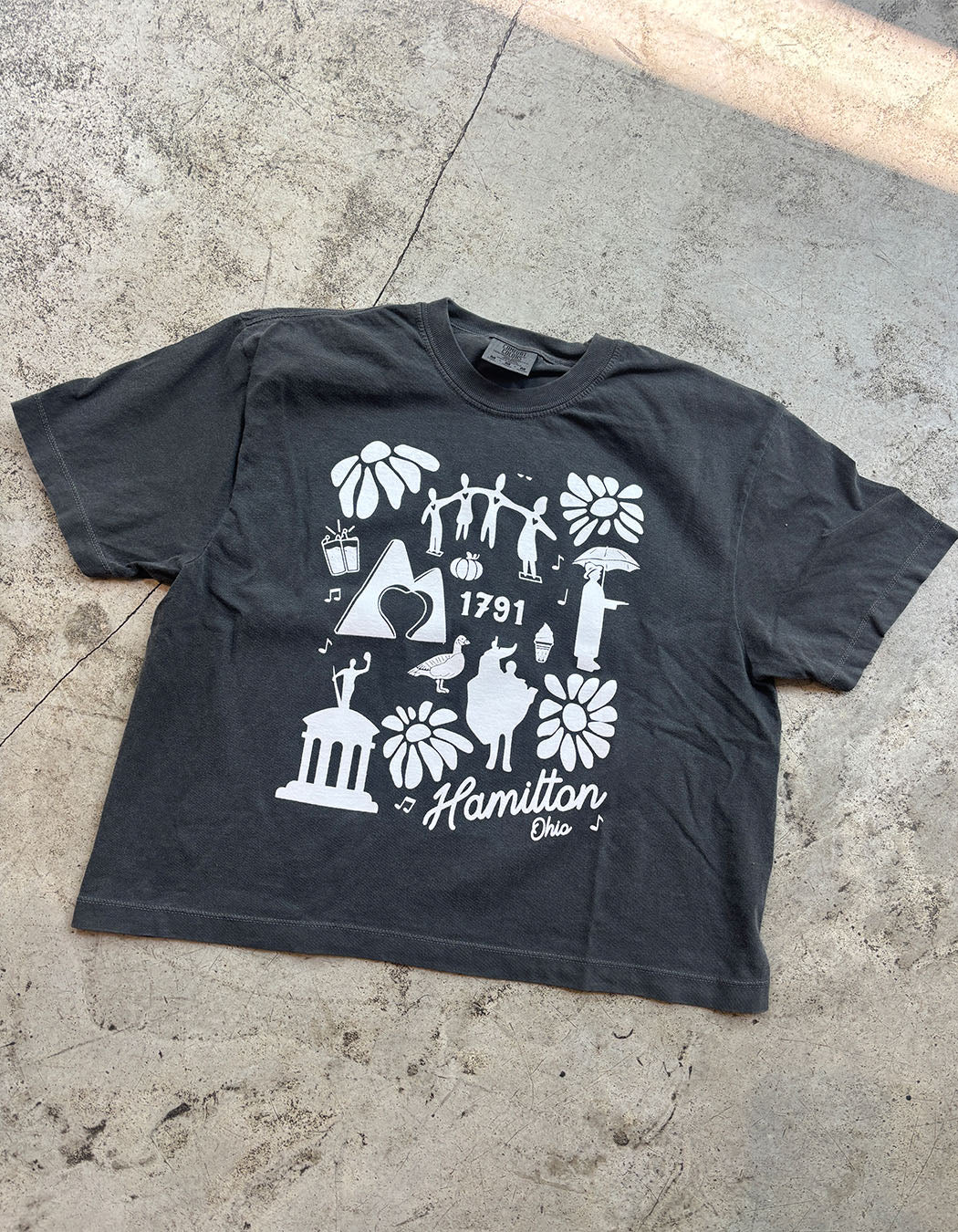 Hamilton Landmarks Crop Shirt